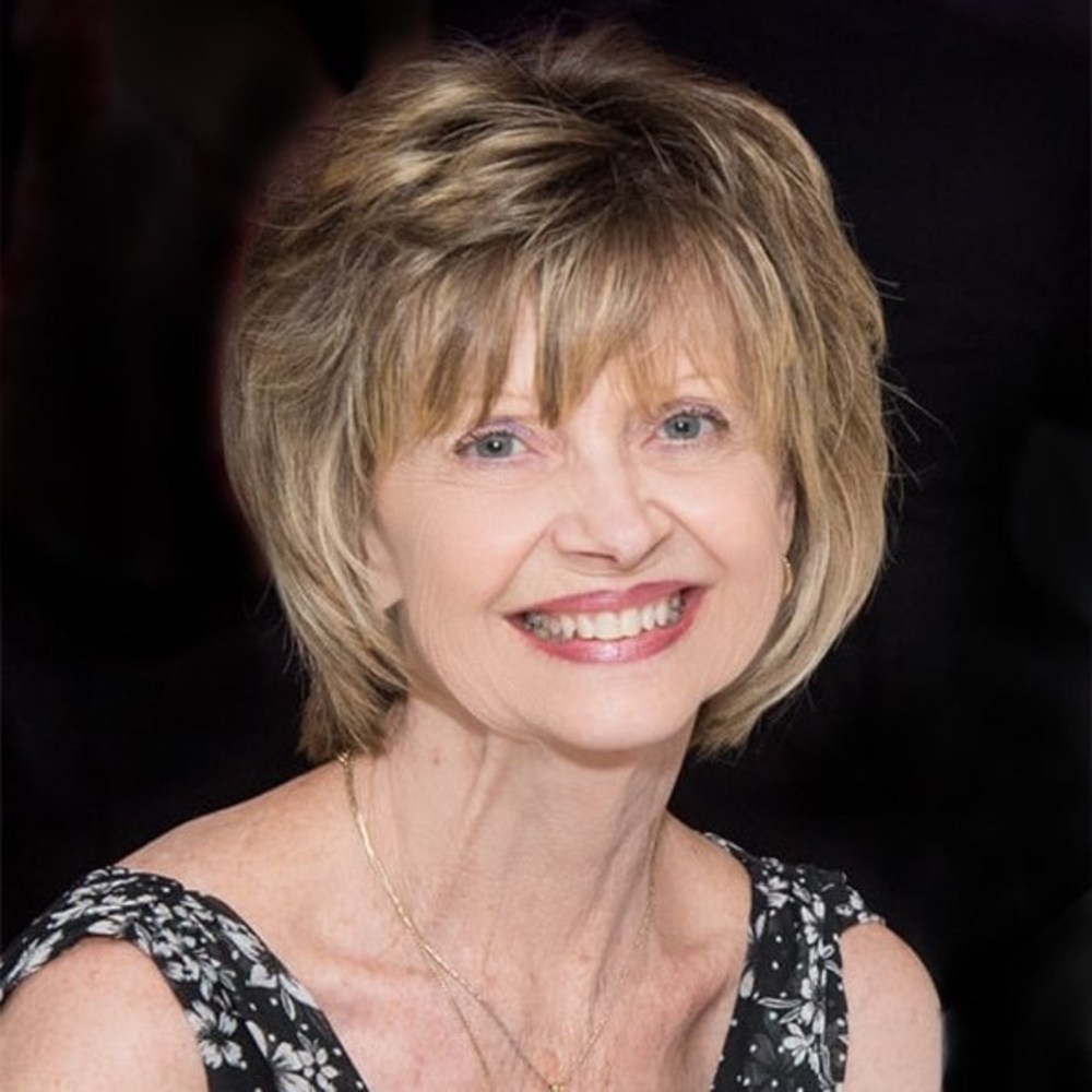 Meet your Posher, Cathee